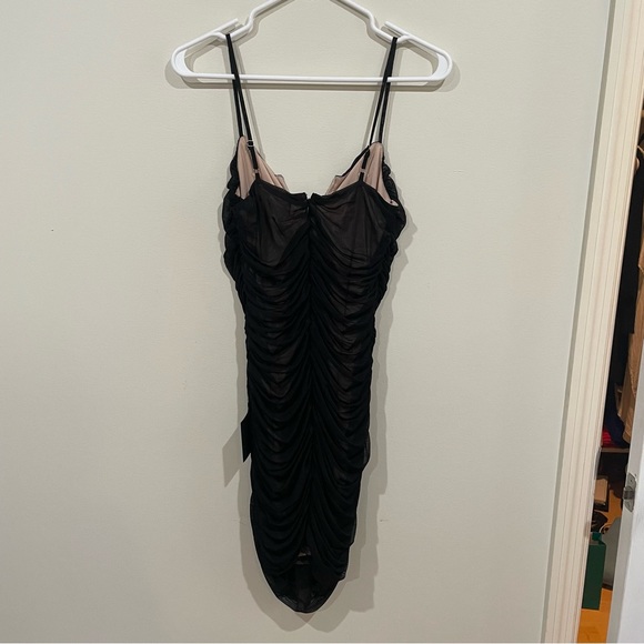 LuLus Dress - Here and Wow Black and Beige Ruched Bodycon Mini Dress Size M - Picture 7 of 9